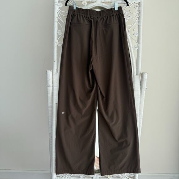 Alo Pursuit Trouser Women Small Brown Espresso Wide Leg High Waist Pleated Pants - Picture 4 of 12